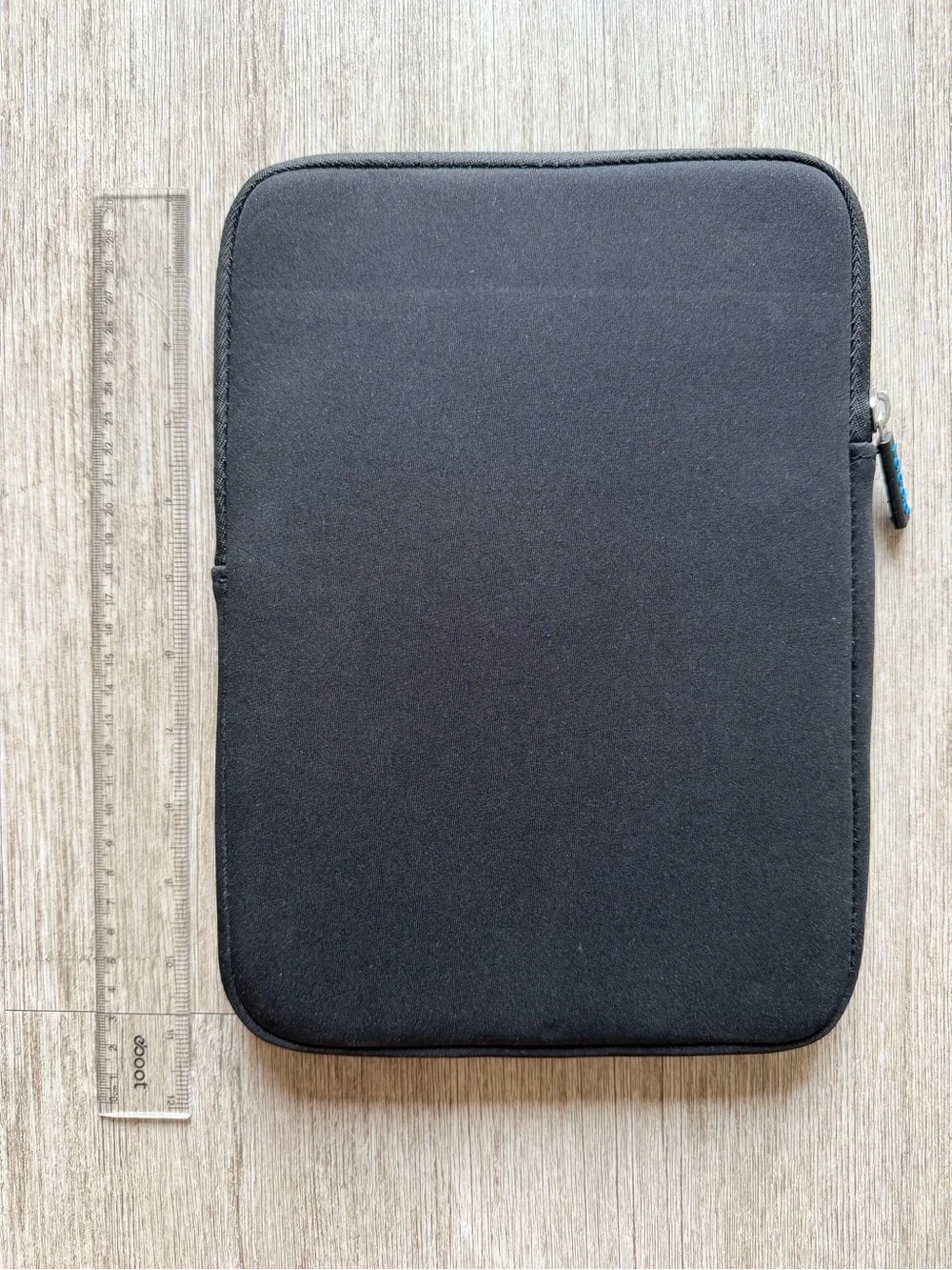 Black Tablet or Small Electronic Case